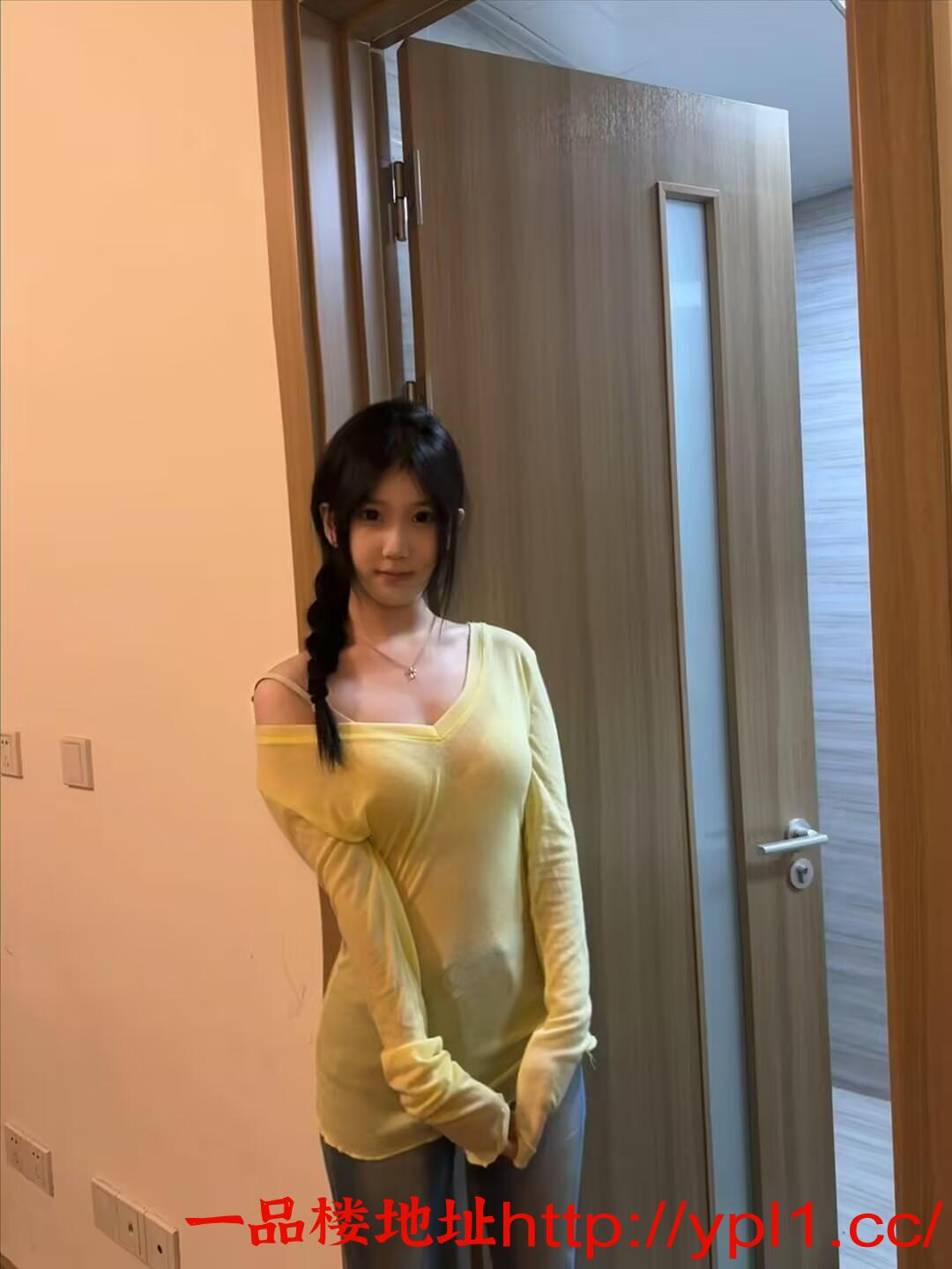 20岁出头学生妹嫩逼(可外出)