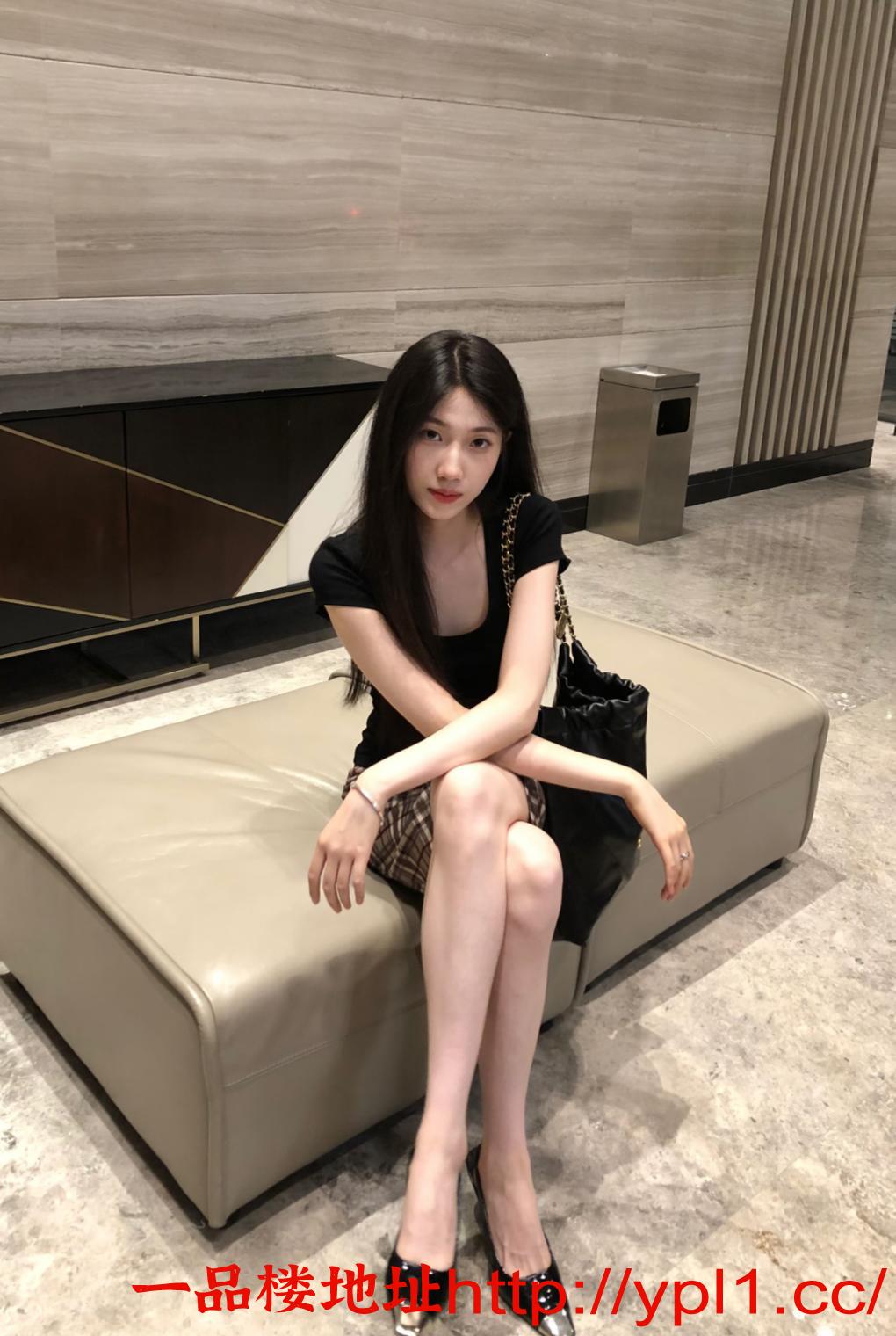风骚性感白嫩水多乖巧邻家妹妹公寓兼职