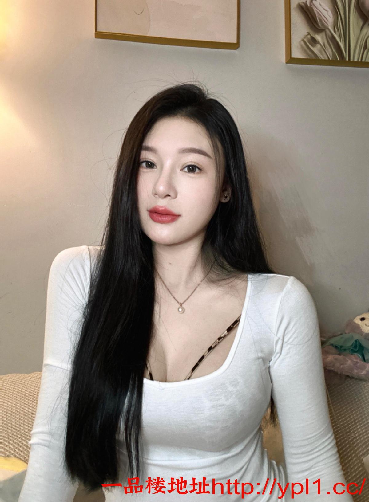 很水嫩的兼职学生妹