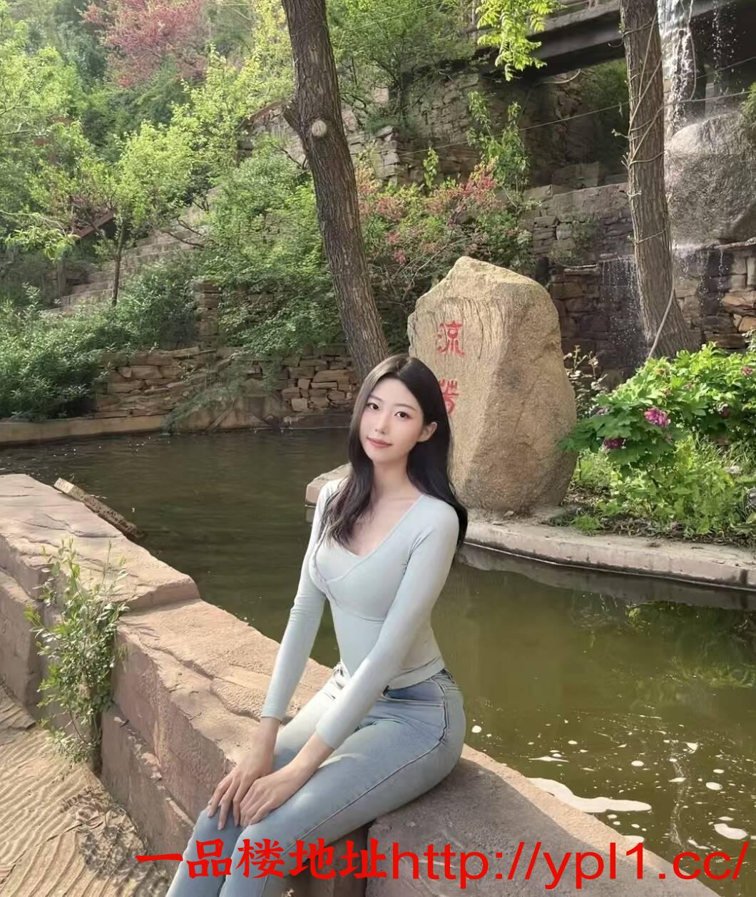 兼职黑丝御姐身材S