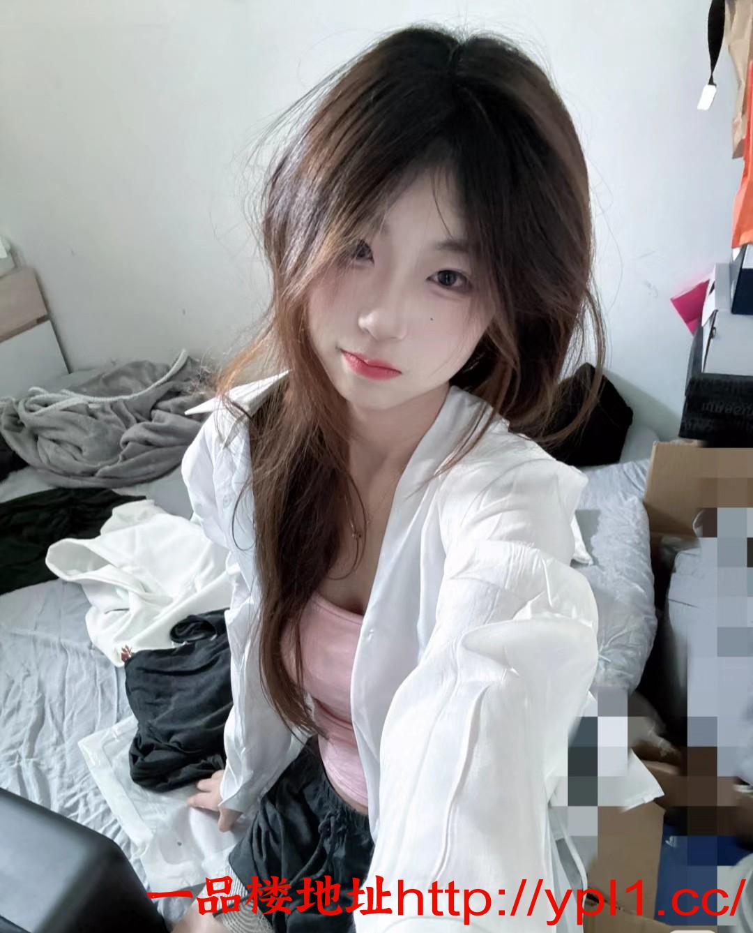 昆山清纯闷骚小嫩妹