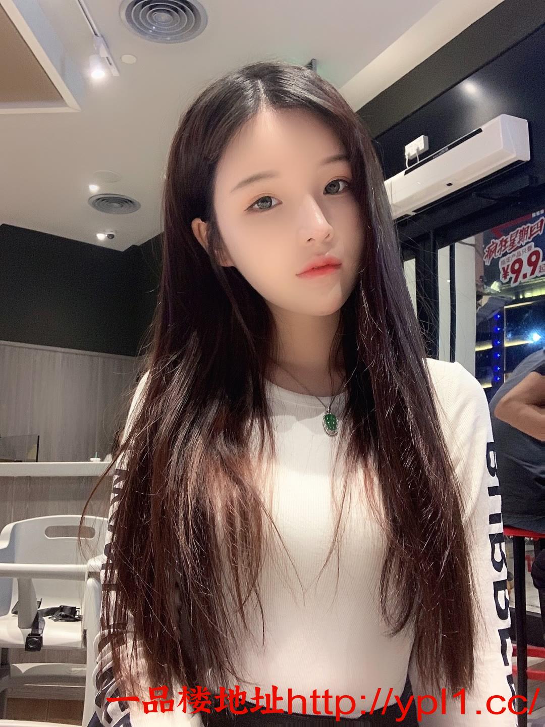 呼市情趣粉色小太妹